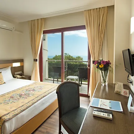 Perre La & 4* Goynuk (Kemer)